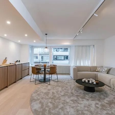 Modern And Spacious Design Nearby The Apartment Ostend